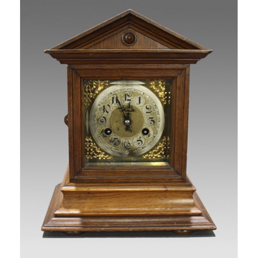 German Oak Cased Mantle Clock by Junghans Wurttemberg c.1900